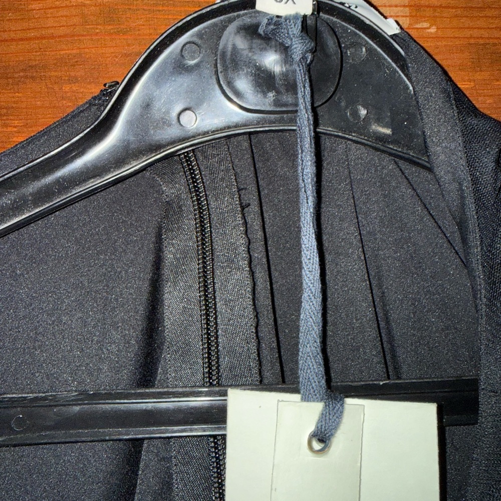 JessaKae BLACK THUMBLINA - Picture 2 of 2